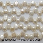 3258 top drilled freshwater button pearl 7mm.jpg